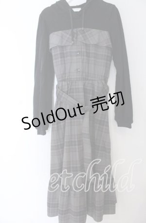 画像: axes femme / パーカードッキングワンピース  クロ×グレー O-25-11-07-037-AX-OP-IG-OS