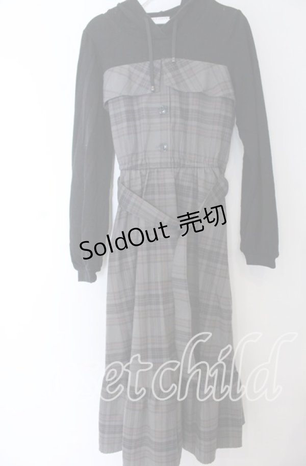 画像1: axes femme / パーカードッキングワンピース  クロ×グレー O-25-11-07-037-AX-OP-IG-OS (1)