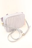 画像2: Maison de FLEUR / リボンプリーツショルダーバッグ  サックス O-25-11-08-1015-LO-BG-IG-OS (2)