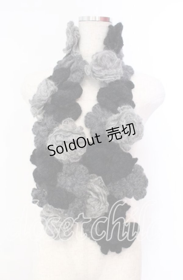 画像1: PINK HOUSE / グラデーションフラワーモチーフモヘアストール  クロ O-25-11-10-001-LO-ZA-IG-OS (1)