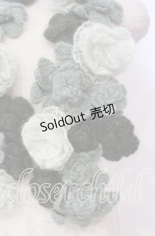 画像2: PINK HOUSE / グラデーションフラワーモチーフモヘアストール  グリーン O-25-11-10-006-LO-ZA-IG-OS (2)