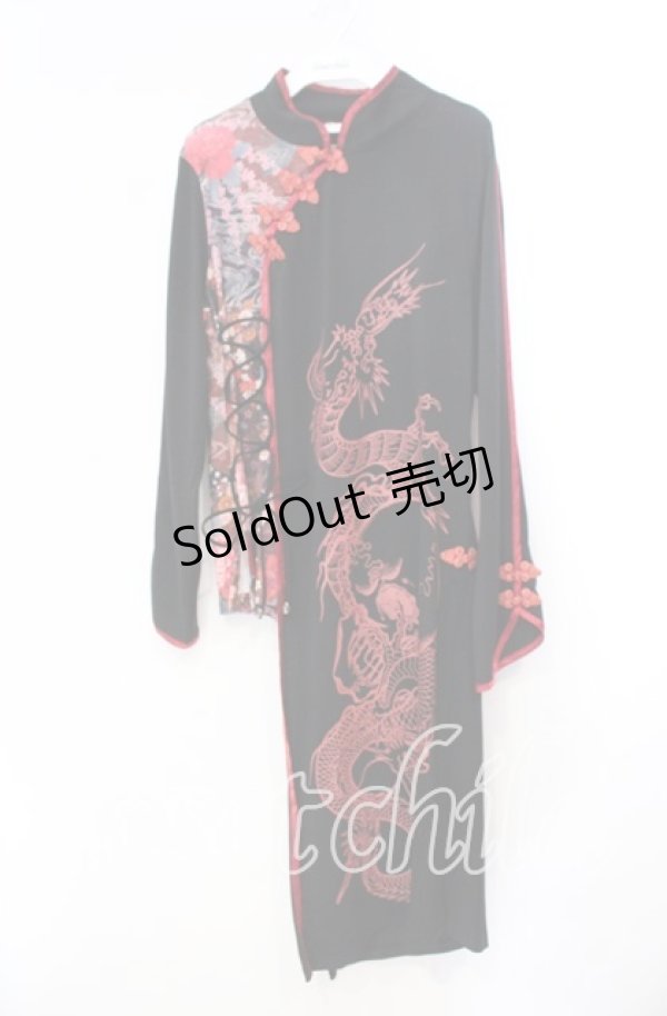 画像1: Qutie Frash / 和柄チャイナカットソー  レッド×ブラック O-25-11-10-050-QU-TO-IG-OS (1)