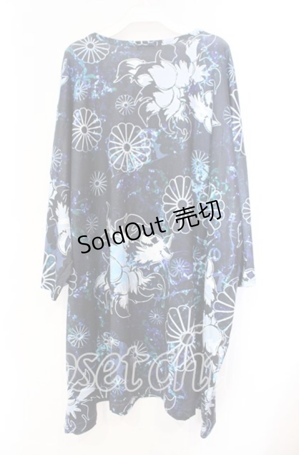 画像3: NieR Clothing / 超BIG SILHOUETTE CUTSEW【和柄九尾】 Tシャツ  ブラック×ブルー O-25-11-10-092-PU-TO-IG-OS (3)