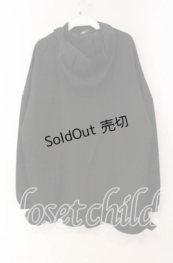 画像3: 【SALE】NieR CLOTHING / 裾フリルZIP OUTER【DESIGN刺繍】パーカー  ブラック O-25-11-10-096-PU-TO-IG-ZT265 (3)