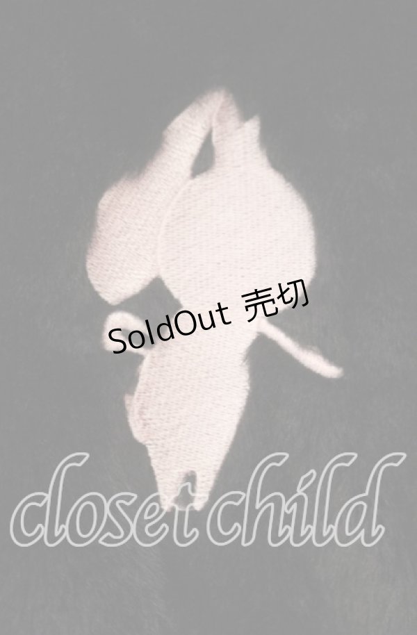 画像2: NieR Clothing / 超ふわもこスリーブレースアップバックロゴジップアウター  ブラック×ピンク O-25-11-10-098-PU-CO-IG-OS (2)