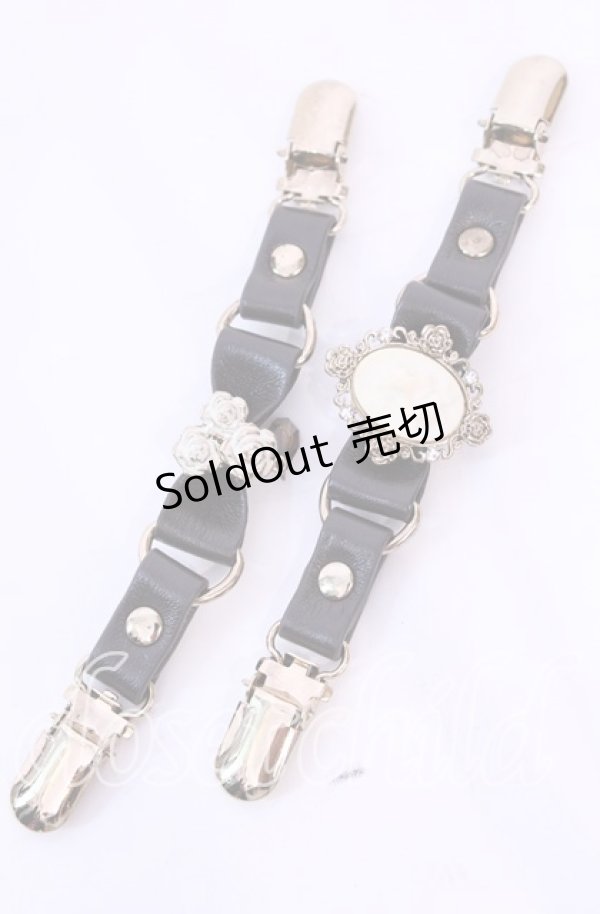 画像1: axes femme / バラ×カメオストールクリップ  ブラウン O-25-11-11-1067-AX-AC-OW-OS (1)