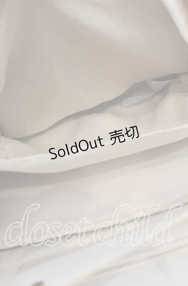 画像4: axes femme POETIQUE / リボンエンボス推し活バッグ  アイボリー O-25-11-11-1006-AX-BG-OW-ZT274 (4)