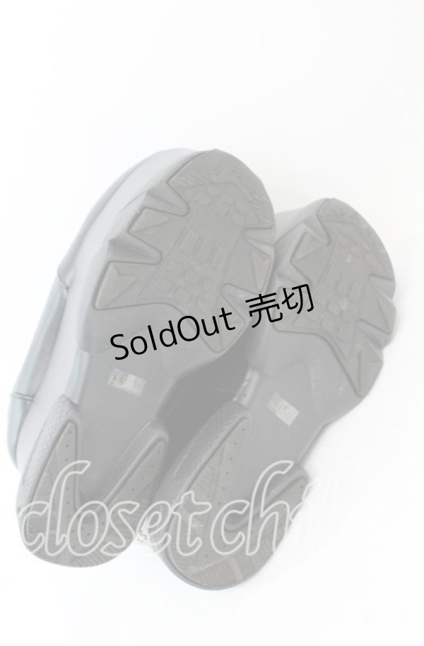 画像8: 【SALE】DearMyLove / 2連パールスニーカーパンプス【チェーン付属タイプ】 23.5ｃｍ クロ O-25-11-11-1015-EL-SH-OW-ZT-K003 (8)