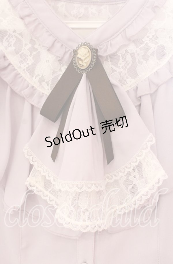 画像2: axes femme / ジャボブローチ付きフリルブラウス Ｌ ピンク O-25-11-11-080-AX-BL-IG-OS (2)