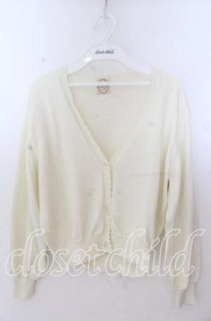 画像: F&A / シアーフラワー釦UVカットニットカーディガン  オフ O-25-11-11-2038-LO-TO-IG-ZT1113X