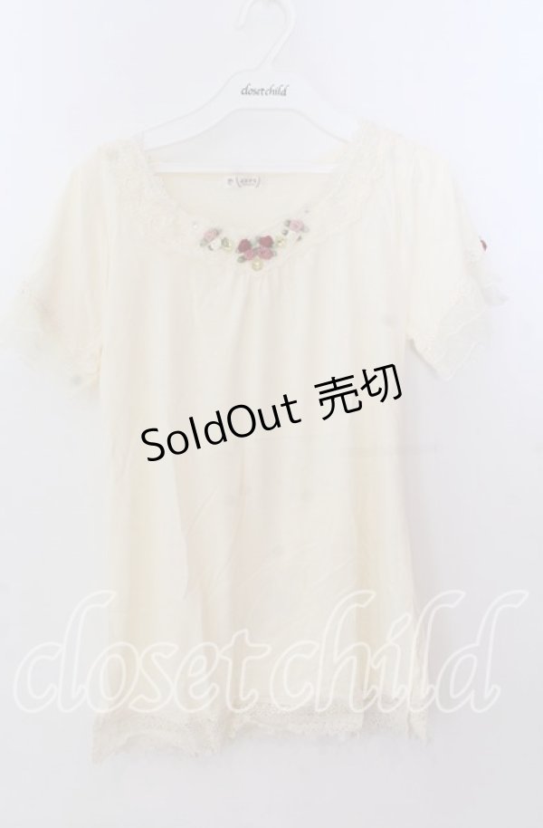 画像1: 【SALE】axes femme / ガーデン半袖インナープルオーバー  アイボリー O-25-11-11-2046-AX-TO-IG-ZT317 (1)