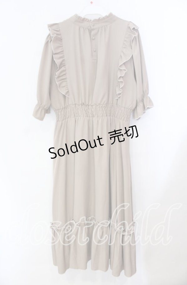 画像3: m petit by misako / NINA'SコラボAMハイショクメローワンピース 3Ｌ ベージュ O-25-11-11-098-LO-OP-IG-OS (3)