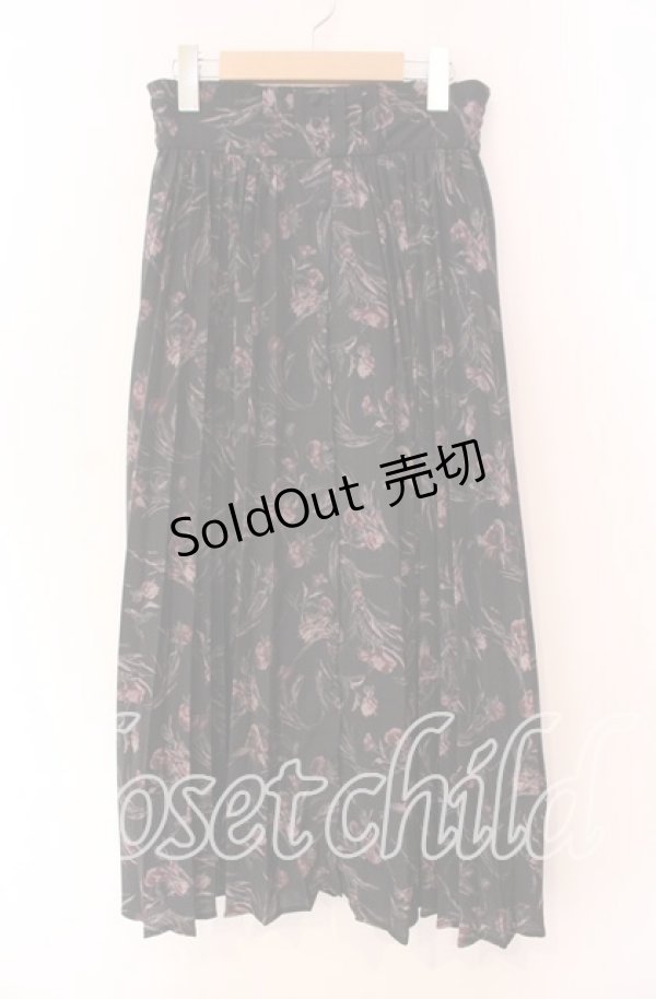 画像1: axes femme / 花柄プリーツスカート M クロ O-25-11-11-016-AX-SK-OW-OS (1)