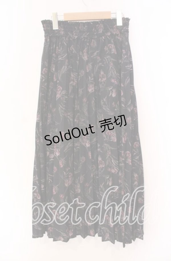 画像3: axes femme / 花柄プリーツスカート M クロ O-25-11-11-016-AX-SK-OW-OS (3)