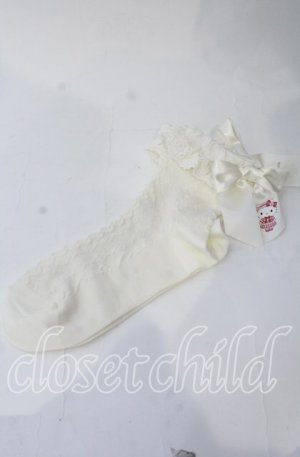 画像: m petit by misako / サンリオキャラクターズコラボクルーソックス  アイボリー O-25-11-12-1018-LO-ZA-OW-OS