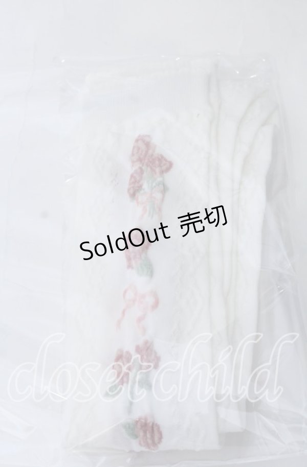 画像1: m petit by misako / サンリオコラボオーバーニーソックス  シロ×ピンク　花柄 O-25-11-12-1039-LO-ZA-OW-OS (1)