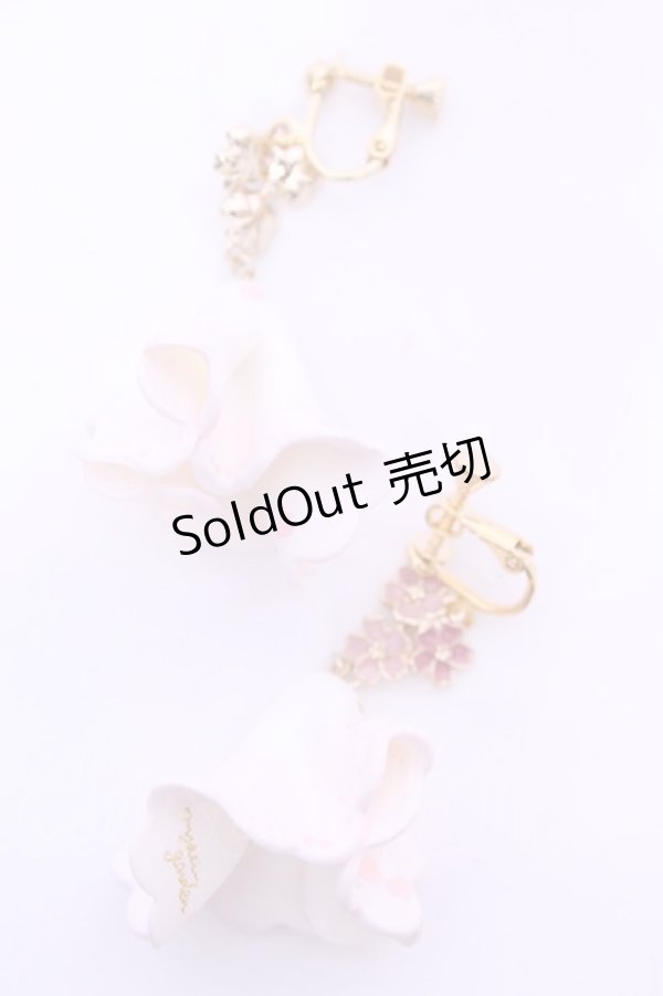 画像2: Mystic Garden / Who are you   彷徨うおばけの耳飾り  with Cheery Blossom イヤリング  シロ×ピンク O-25-11-12-013-LO-AC-IG-OS (2)