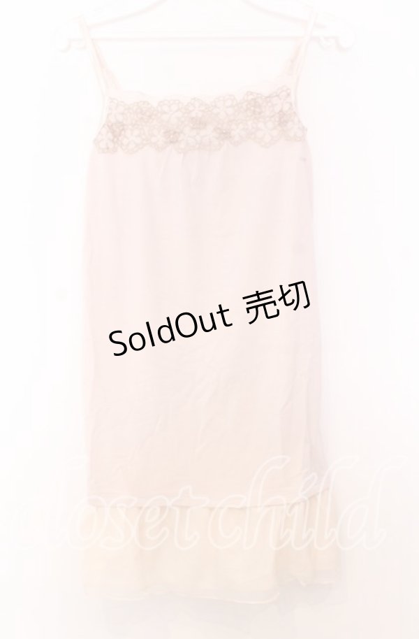 画像1: axes femme / フラワーレースキャミソール  ピンクベージュ O-25-11-14-029-AX-TO-IG-OS (1)