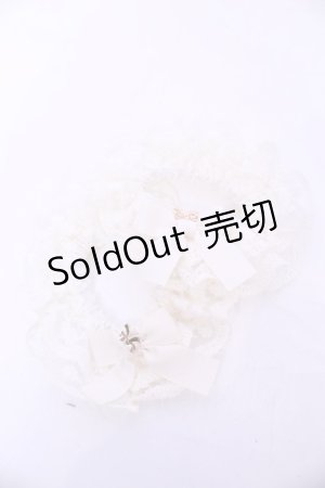 画像: m petit by misako / リボンチャームシュシュ  アイボリー O-25-11-14-1071-LO-AC-OW-OS