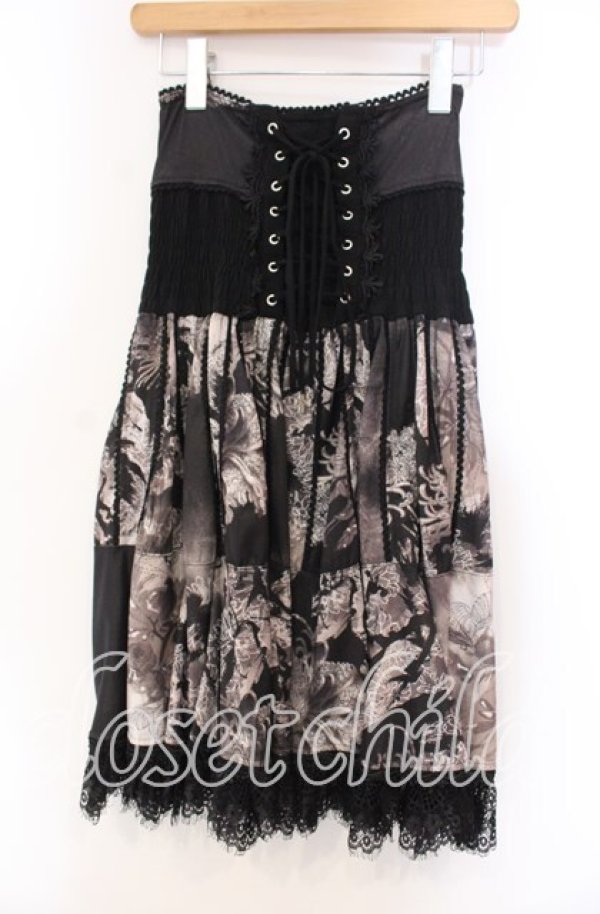 Ozz oneste / 和柄シャーリングスカート ブラック O-25-11-15-033-OO