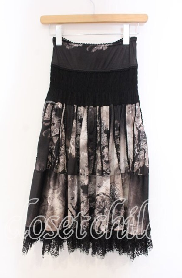 Ozz oneste / 和柄シャーリングスカート ブラック O-25-11-15-033-OO