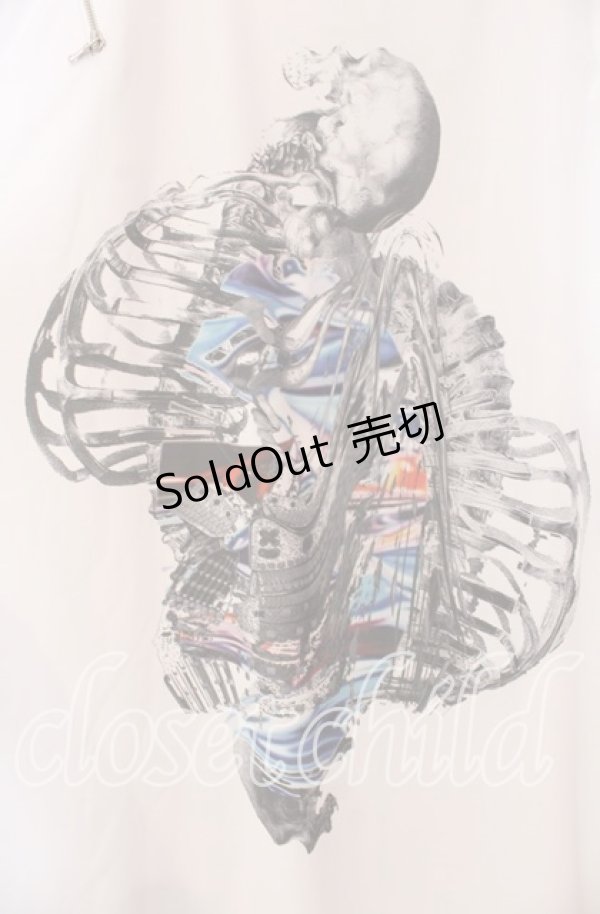 画像2: Xfrm / ショルダージップグラフィックBIG Tシャツ 3 ホワイト O-25-11-15-062-PU-TO-IG-OS (2)