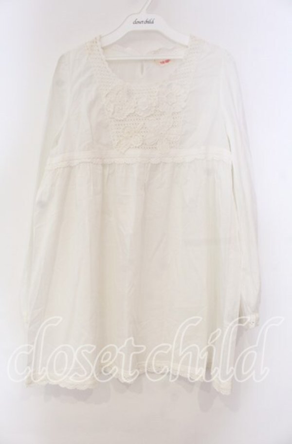 画像1: PINK HOUSE / モチーフつきAラインチュニック  シロ O-25-11-15-078-LO-BL-IG-ZI (1)