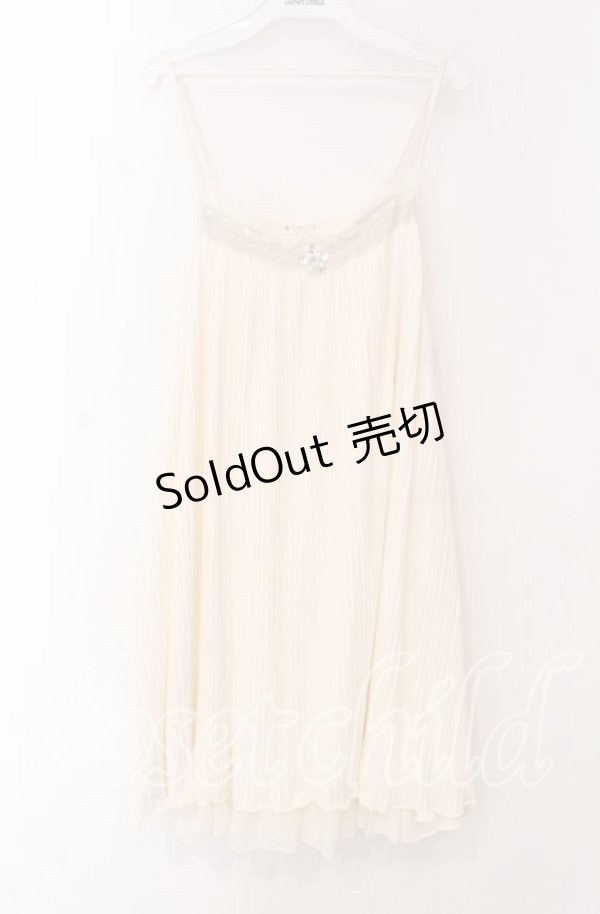 画像1: axes femme / カットプリーツキャミチュニ  アイボリー O-25-11-17-050-AX-OP-IG-OS (1)