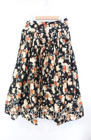 画像: WONDERFUL WORLD / ローズブーケ裾タックスカート  クロ O-25-11-17-010-LO-SK-IG-OS