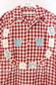 画像2: 【SALE】WONDERFUL WORLD / ロゴパッチギンガムシャツ  アカ×シロ O-25-11-17-026-LO-BL-IG-ZT447 (2)