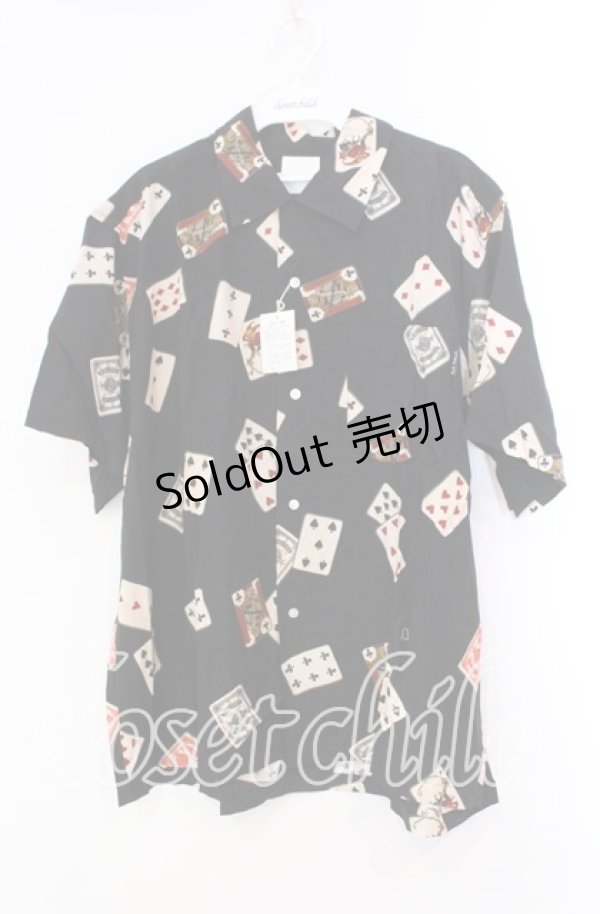 画像1: Karl Helmut / トランプ柄シャツ  クロ O-25-11-17-028-EL-BL-IG-OS (1)