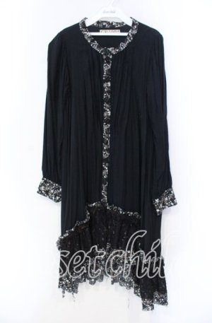 画像: GRAMM / ヨークタックノーカラーワンピース  ブラック O-25-11-18-100-HN-OP-IG-OS