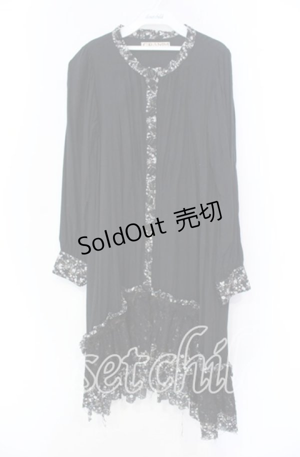 画像1: GRAMM / ヨークタックノーカラーワンピース  ブラック O-25-11-18-100-HN-OP-IG-OS (1)