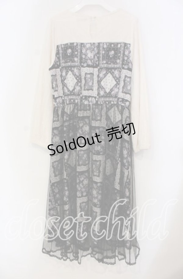 画像3: axes femme POETIQUE / パッチワーク柄×チュールワンピース M クロ O-25-11-18-003-AX-OP-OW-ZT262 (3)