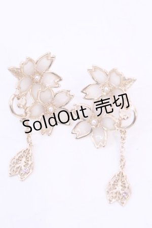画像: axes femme / サクラ装飾イヤリング  ゴールド O-25-11-20-1008-AX-AC-OW-ZT1209D