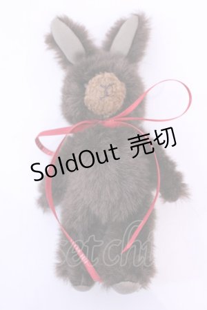 画像: PINK HOUSE / うさぎさんぬいぐるみブローチ  ブラウン O-25-11-20-1022-LO-ZA-IG-OS
