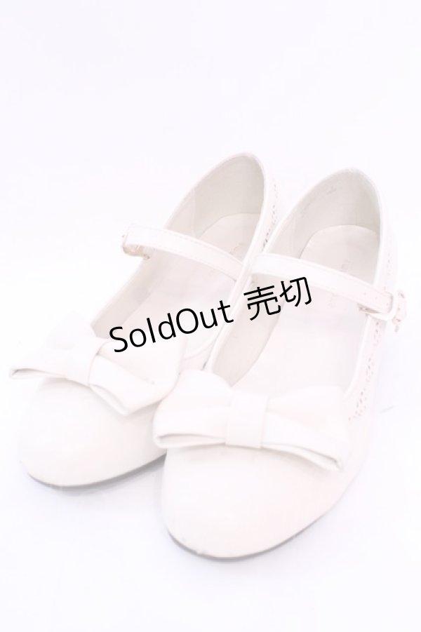画像1: axes femme kawaii / ローヒールリボンパンプス Ｌ アイボリー O-25-11-20-1026-AX-SH-IG-ZT1123Q (1)
