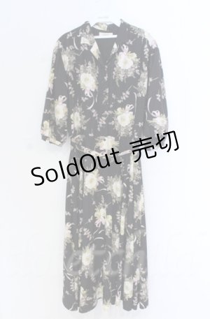 画像: INGEBORG / ブーケ柄開襟半袖ワンピース  クロ O-25-11-24-009-LO-OP-OW-OS