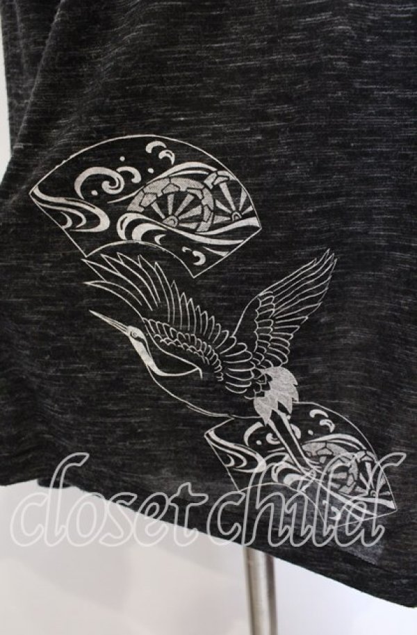 画像2: gouk / 和柄切り替えホルターネックカットソー  ブラック O-25-11-27-033-GO-TO-IG-OS (2)