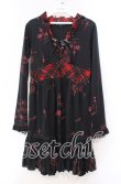 画像1: MAD / 薔薇十字架チェック切り替えワンピース M ブラック×レッド O-25-11-27-038-PU-OP-IG-OS (1)