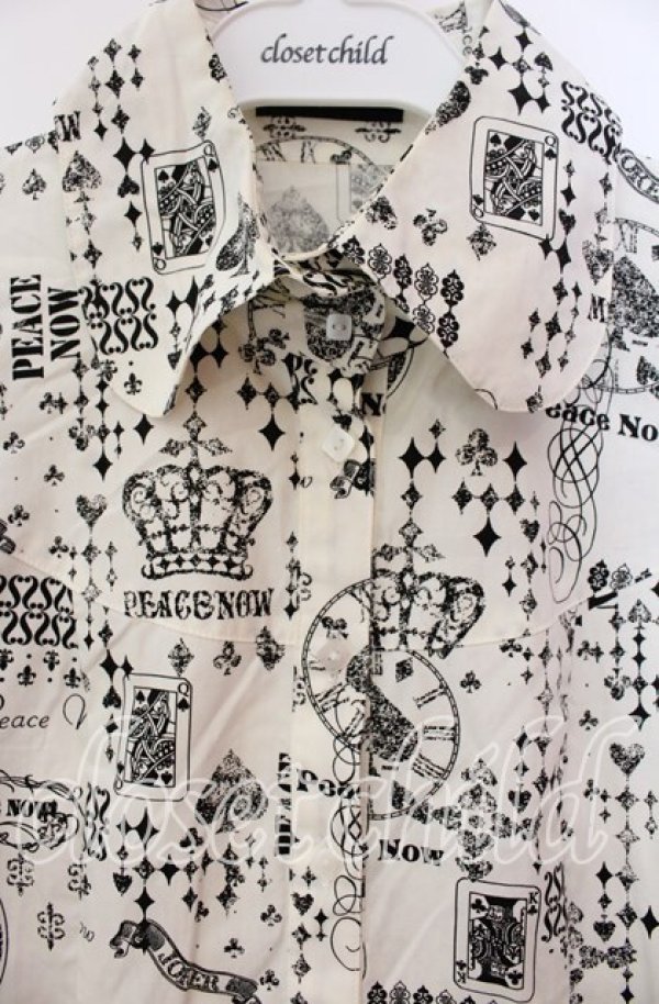 画像2: PEACE NOW / トランプ柄ブラウス  ホワイト O-25-11-27-039-PU-BL-IG-OS (2)