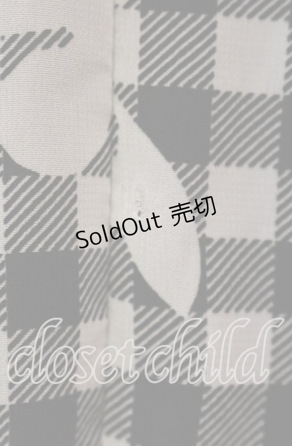 画像3: Fi.n.t / マーガレットギンンガムチェックシフォン半袖ワンピース  クロ×オフ O-25-11-27-077-CA-OP-IG-ZT326 (3)