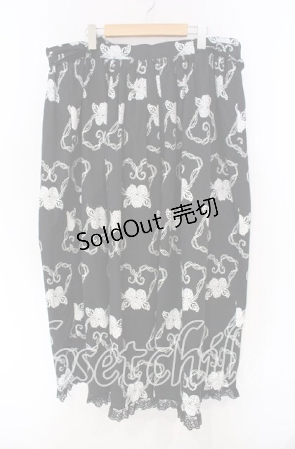 画像1: metamorphose / 茨柄スカート  クロ×シロ O-25-11-27-013-ME-SK-IG-OS (1)