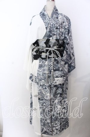 画像: Qutie Frash / 2025 浴衣3点SET  ホワイト O-25-11-28-051-QU-OP-OW-ZT1130R