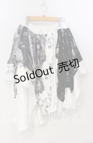 画像: Qutie Frash / 和柄アシメスカート  シロ O-25-11-28-068-QU-SK-OW-OS