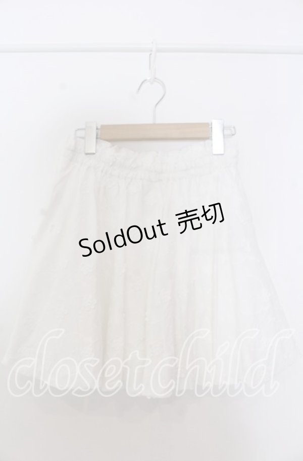 画像1: merry jenny / flowerバルーンミニスカート F ホワイト O-25-11-28-031-LO-SK-YM-ZT477 (1)