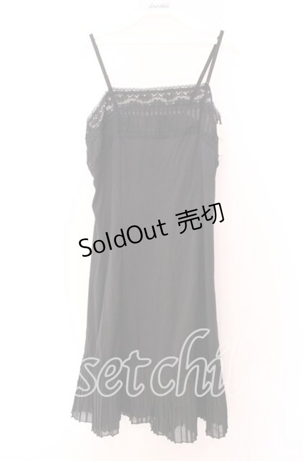 画像1: axes femme / プリーツシフォンインナーキャミワンピース Ｍ クロ O-25-11-29-045-AX-OP-IG-OS (1)