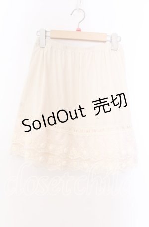 画像: axes femme / はしごレースローズモチーフインナースカート  アイボリー O-25-11-29-020-AX-SK-IG-OS