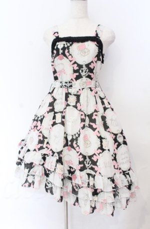 画像: ALICE and the PIRATES / 宝石柄シフォンジャンパースカート  クロ O-25-11-30-056-PA-OP-OW-OS