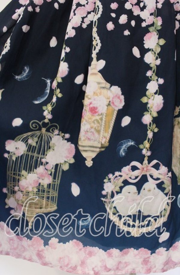 画像3: axes femme kawaii / ブルーミングガーデンジャンパースカート  ネイビー O-25-12-02-043-AX-OP-IG-OS (3)